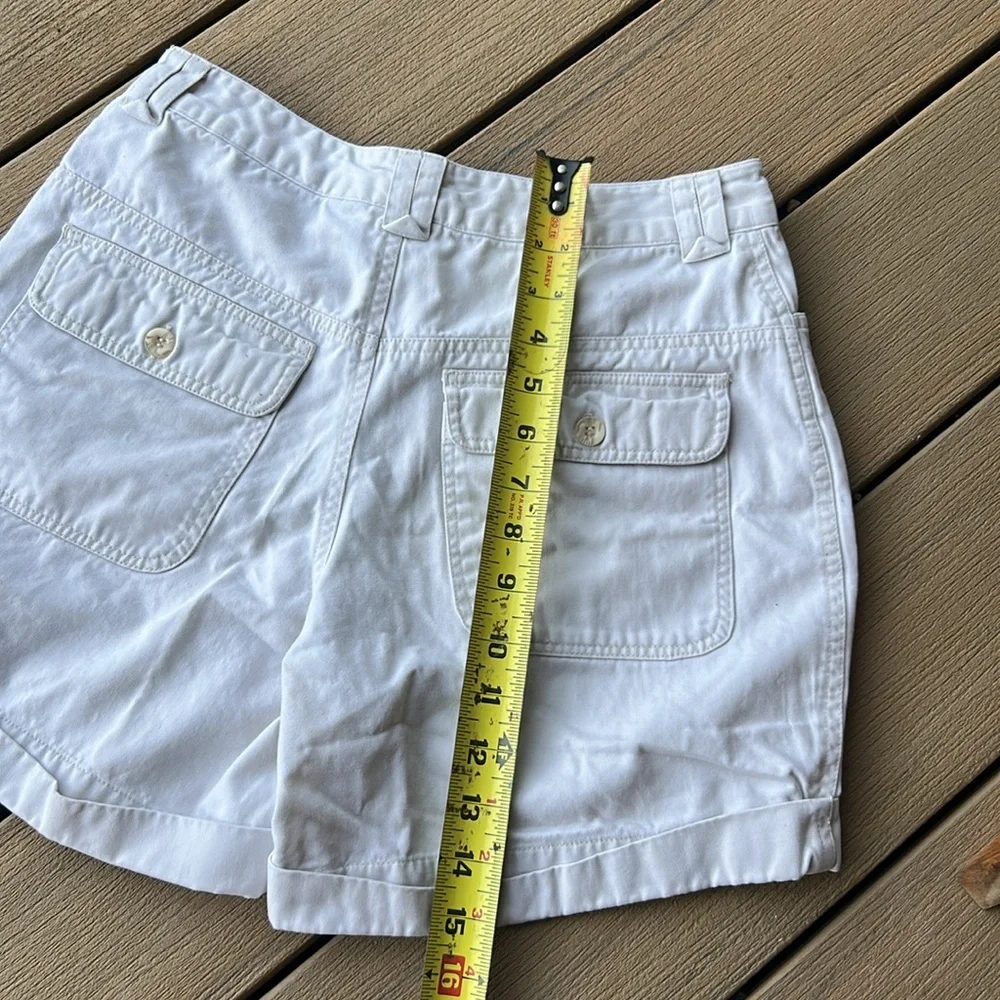 Y2K light khaki Bermuda mom shorts size 4